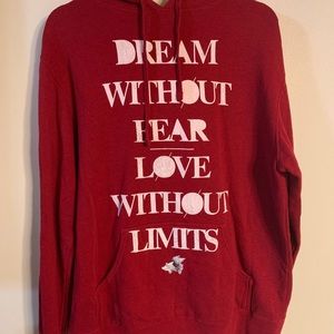 GLMR KILLS - Love Hoodie - Size X-Large
